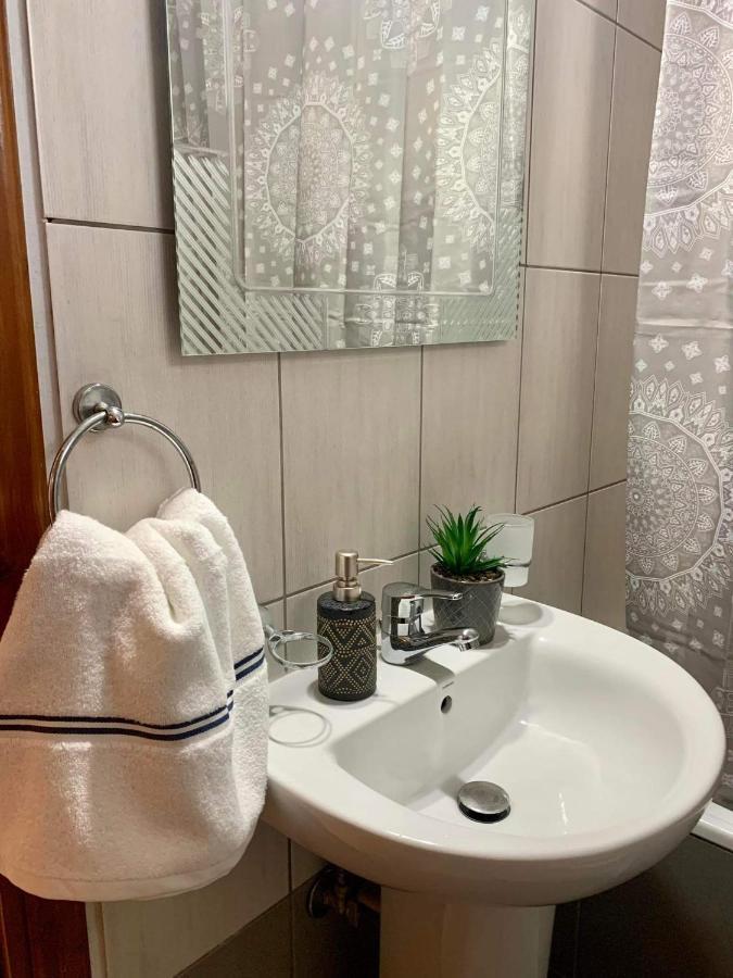 Athinas Apartment ลีเมนาส ภายนอก รูปภาพ
