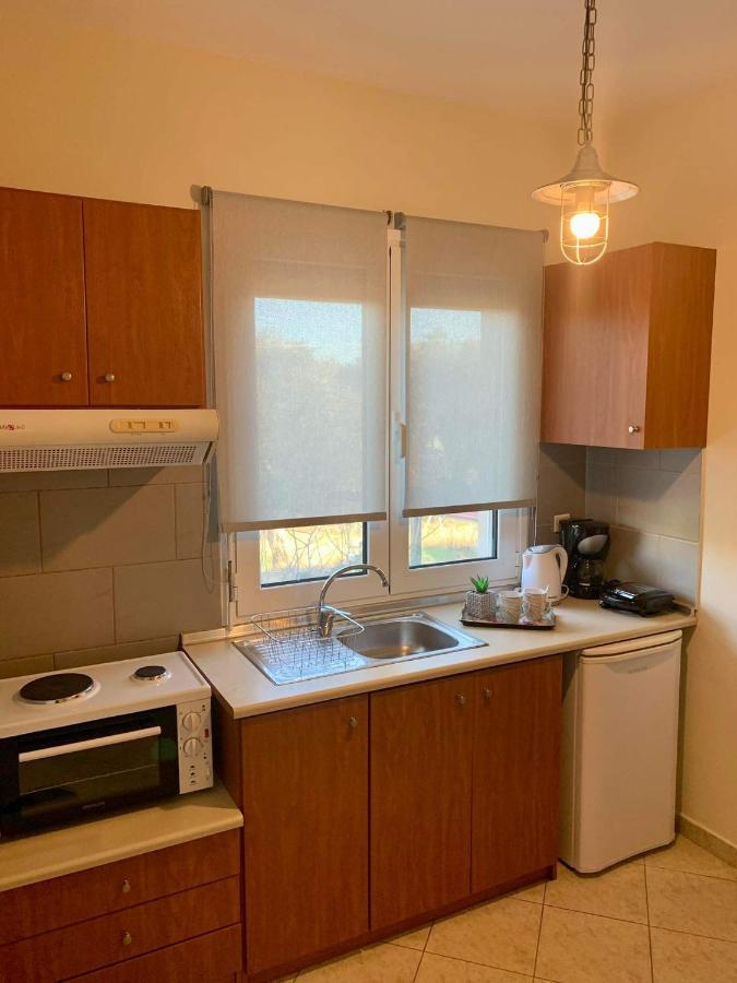 Athinas Apartment ลีเมนาส ภายนอก รูปภาพ