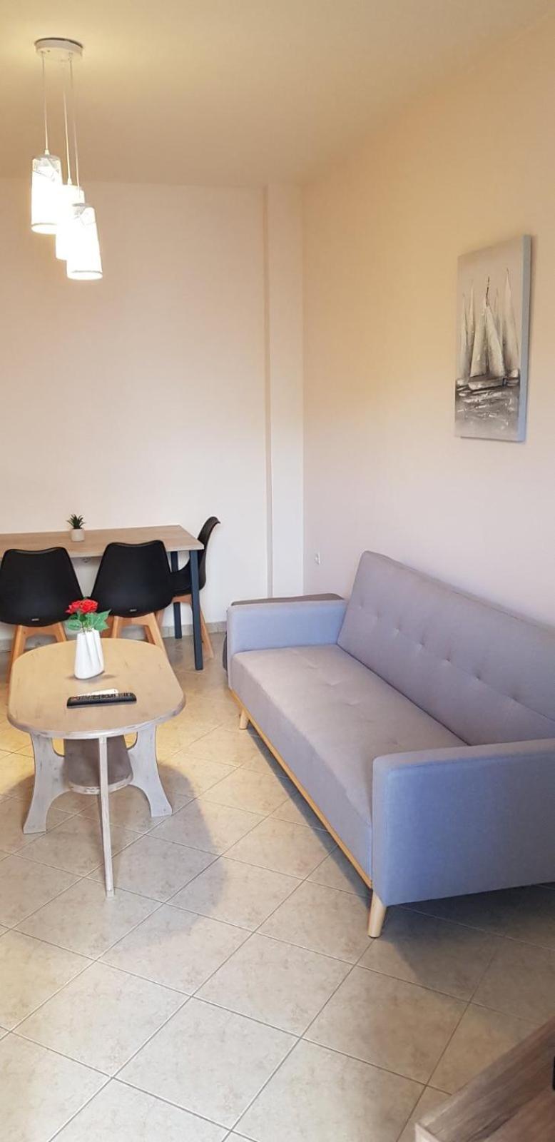 Athinas Apartment ลีเมนาส ภายนอก รูปภาพ