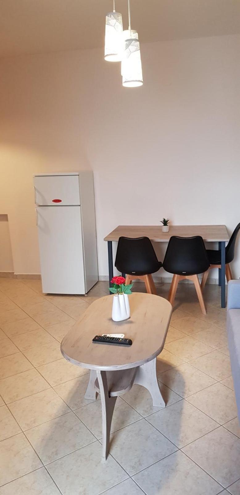 Athinas Apartment ลีเมนาส ภายนอก รูปภาพ