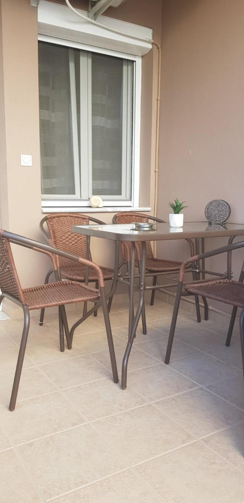 Athinas Apartment ลีเมนาส ภายนอก รูปภาพ