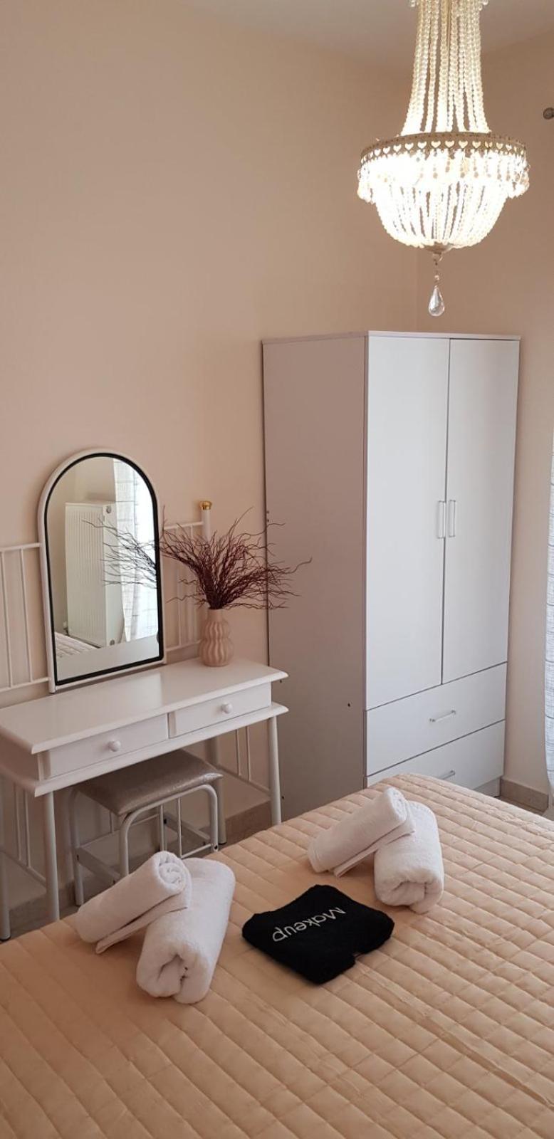 Athinas Apartment ลีเมนาส ภายนอก รูปภาพ